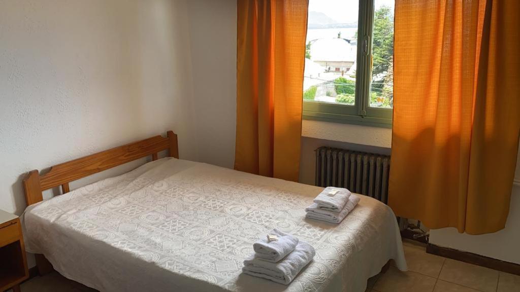 Alojamiento Curru Leuvu Bariloche 호텔 외부 사진